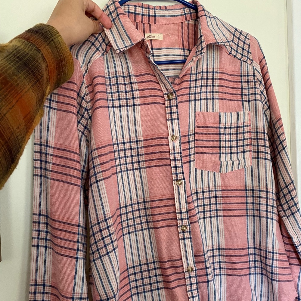 Hollister Light pink and blue flannel